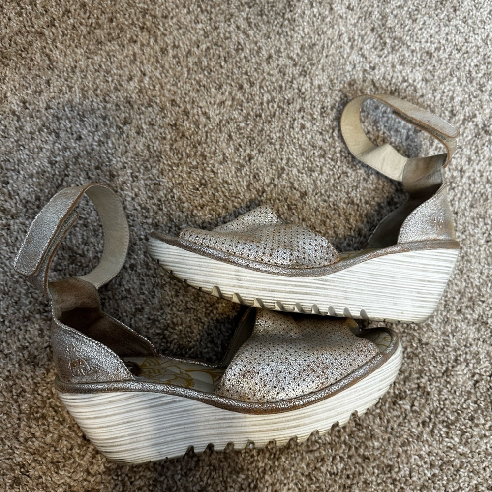 Fly London Women Yake Sandal Size 37 US 6 Pearl Leather Slingback Wedge Platform